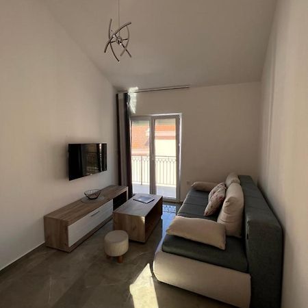 Luna Apartment Котор Екстер'єр фото