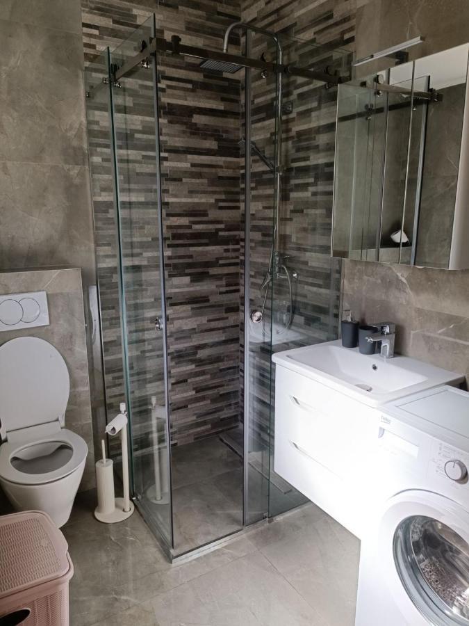 Luna Apartment Котор Екстер'єр фото