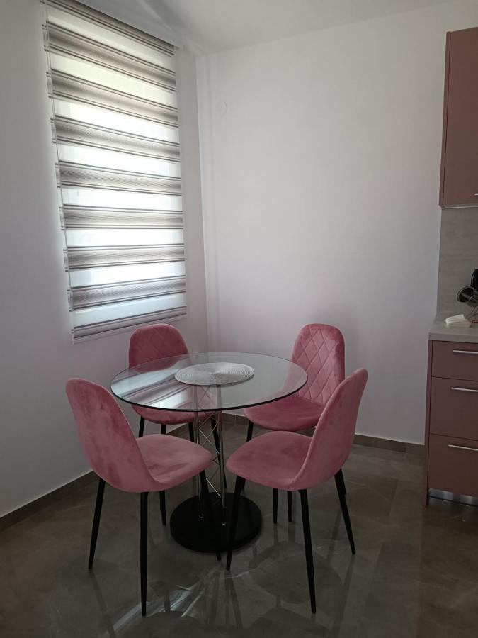 Luna Apartment Котор Екстер'єр фото