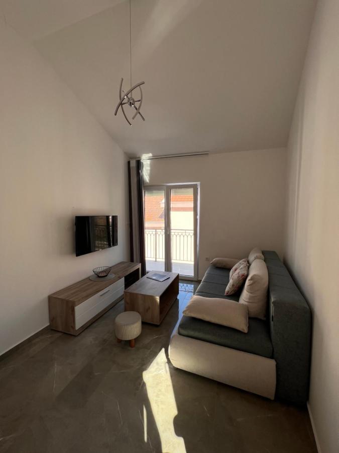Luna Apartment Котор Екстер'єр фото